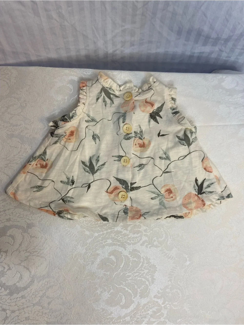 Jessica Simpson Cream Baby Set with Peach Floral Accents 3-6 M